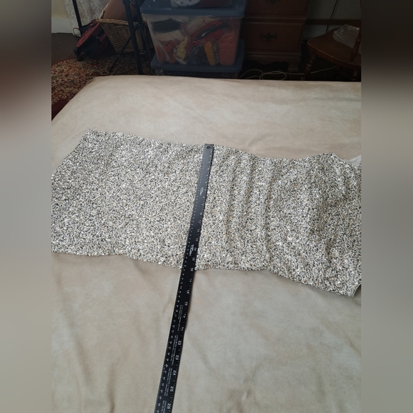 Badgley Mischka White Silver Gold Swank Sequin Sheath Open Back Dress Size 10 - Picture 13 of 15